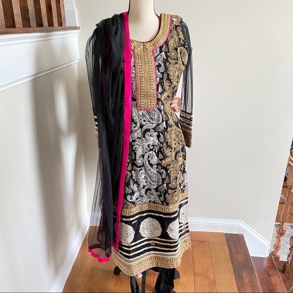 Black & Pink Indian Suit - Picture 1 of 3